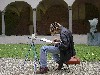 florence_museo_della_opera_courtyard_artist.jpg